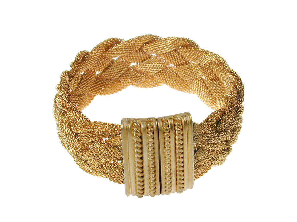 Braided Mesh Bracelet with Textured Magnetic Clasp