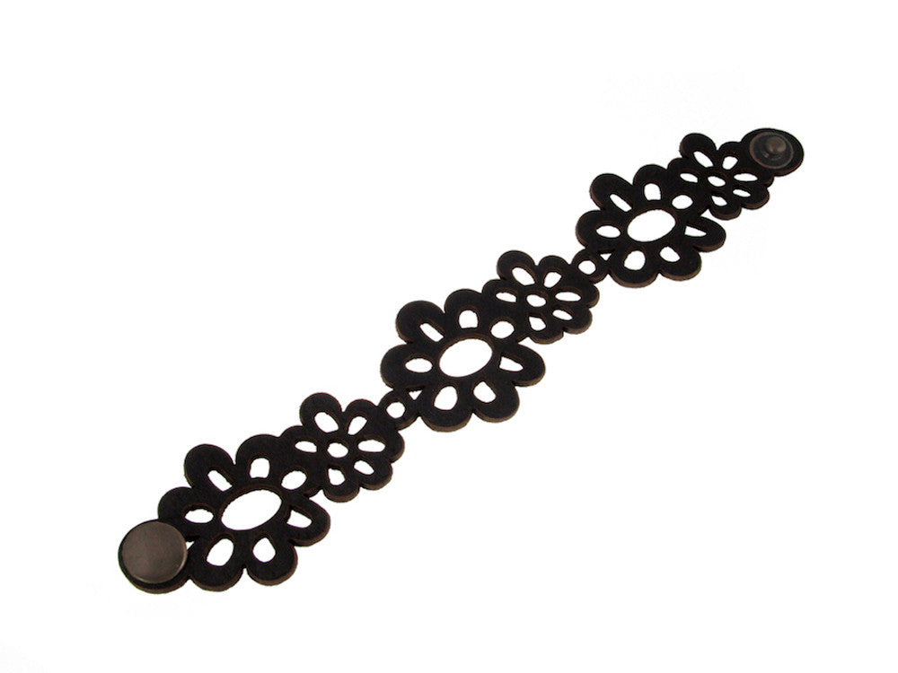 Laser Cut Leather Bracelet | Daisy Pattern Black